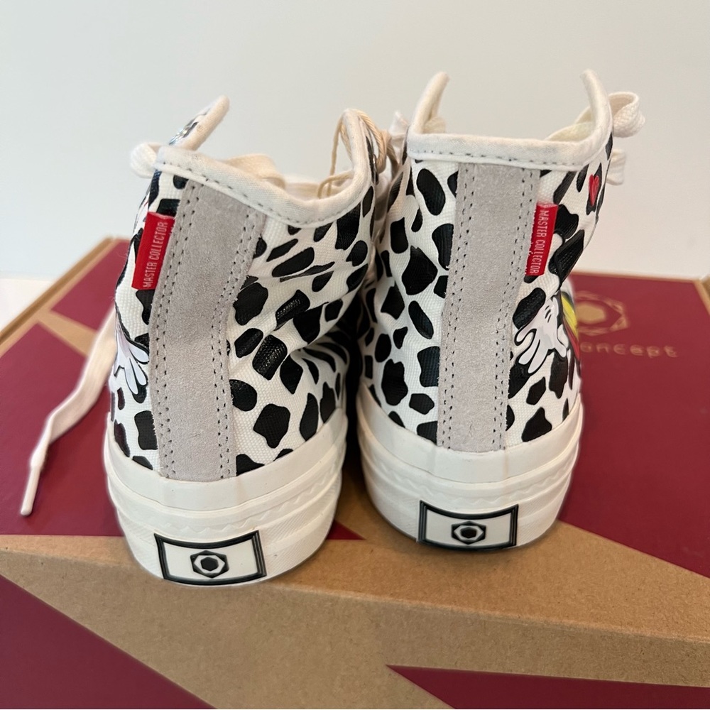 New Moa Concepts High Top Disney Sneakers Sz 37 / W6.5 / M5 Shoes Mickey Mouse - Picture 4 of 9